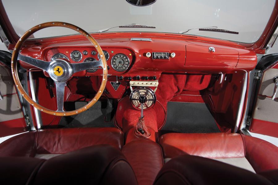 Ferrari 212-225 Sport Coupe by Vignale 1952 года  (фото 3 из 56)